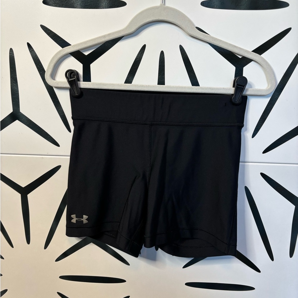 Under Armour Women's Black Athletic Compression Shorts-Sz-M